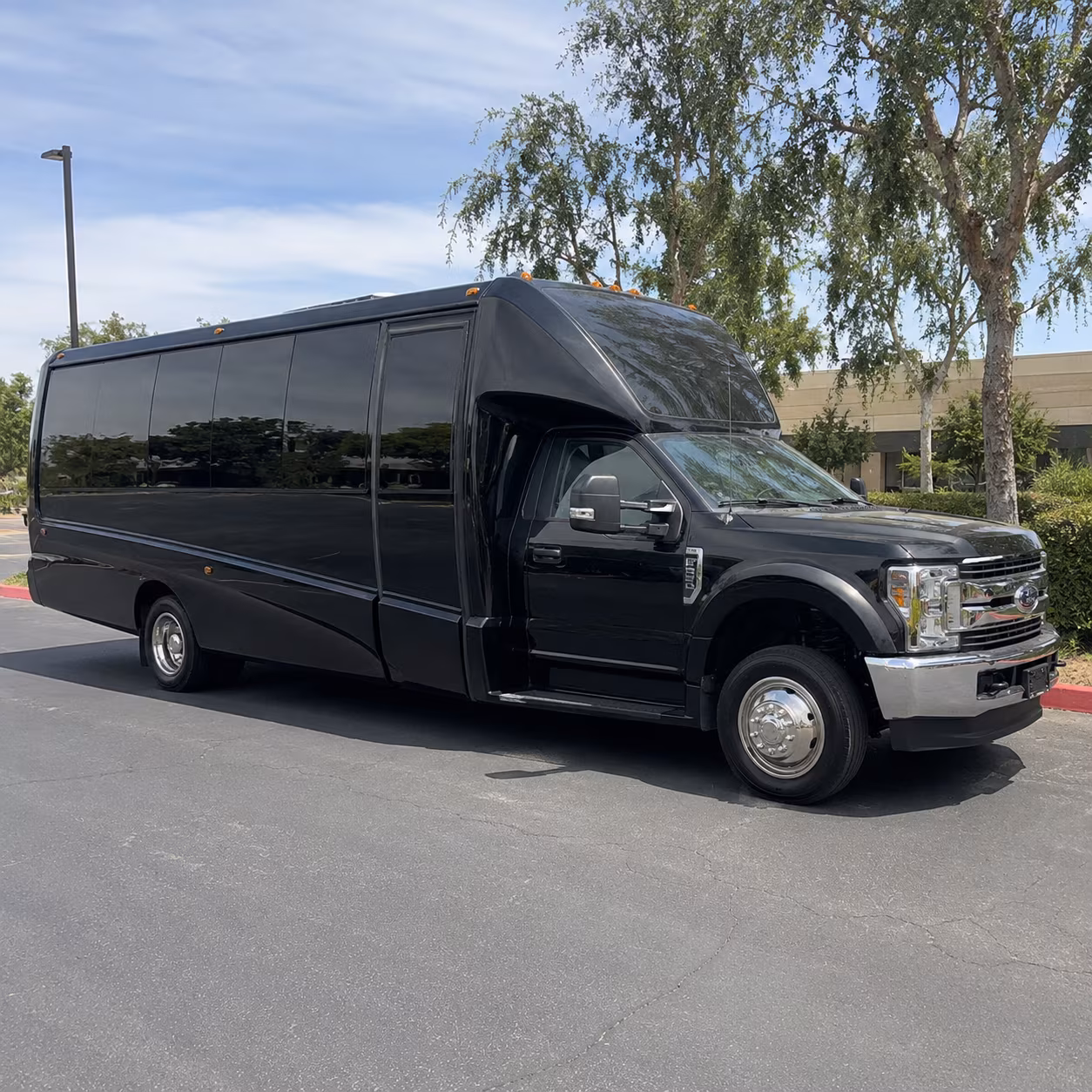 Fort Myers Bachelor & Bachelorette Transportation party bus exterior