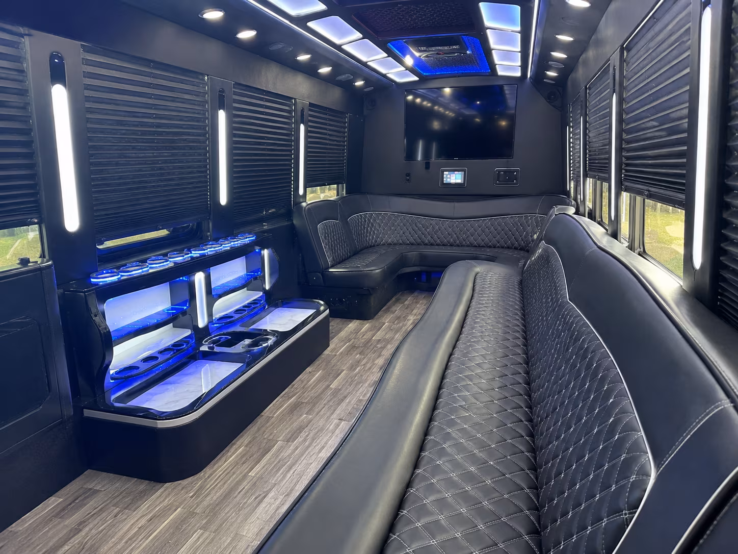Fort Myers Concert & Music Festival Transportation party bus exterior