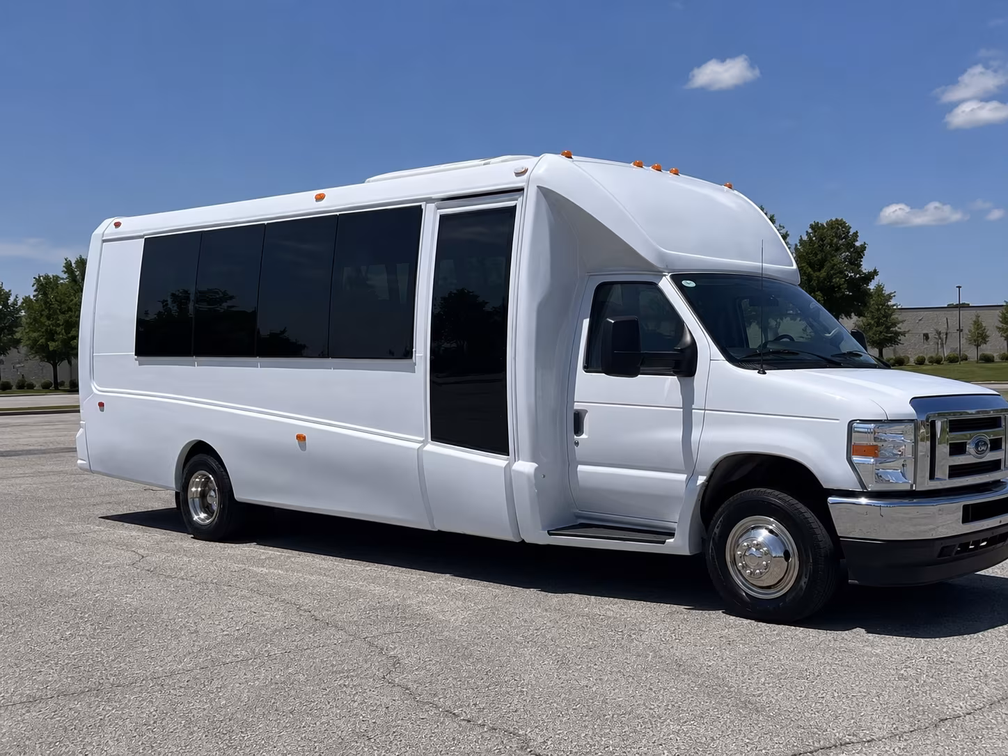 Fort Myers Winery Tour & Pub Crawl Transportation party bus exterior