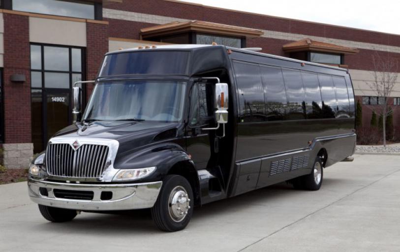 Kissimmee 35 Passenger Party Bus